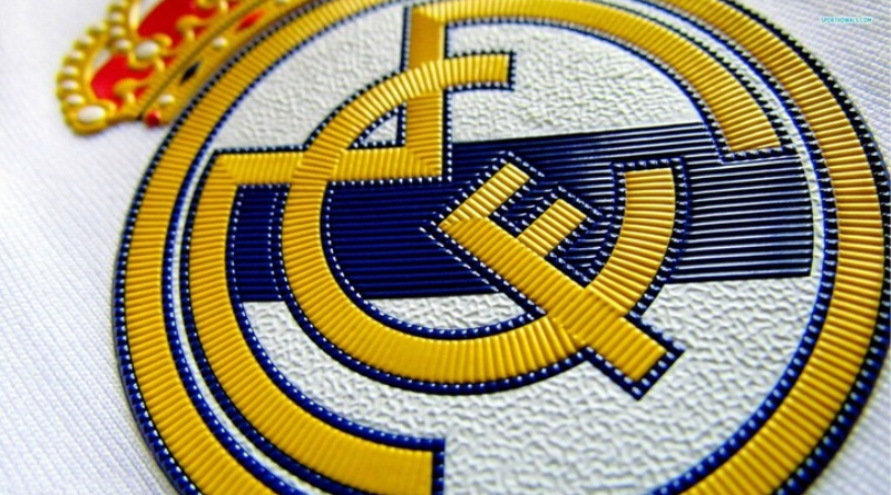 Real Madrid Offered Elite Bayern Striker – Massive Transfer Incoming 1 A strikera from Bayern Munich is offered to Real Madrid by his agents