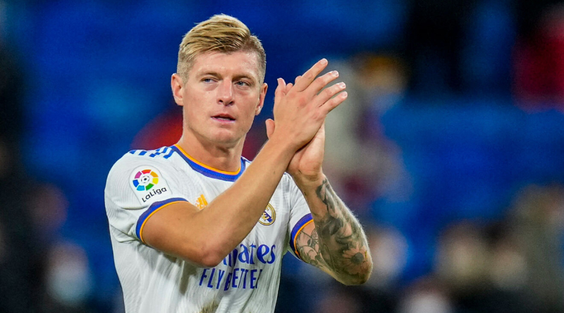 Toni Kroos surprised Casemiro left Real Madrid for Man Utd 1 Wesley Fofana signs for Chelsea in a deal worth £75million