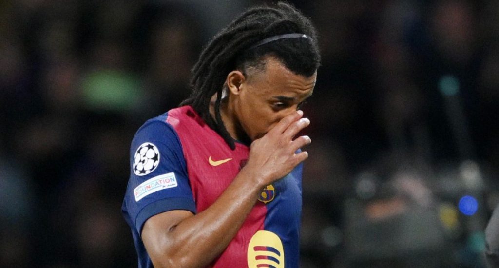 Kounde to be sidelined for 3 weeks after suffering a hamstring injury 1 Kounde to be sidelined for 3 weeks after suffering a hamstring injury