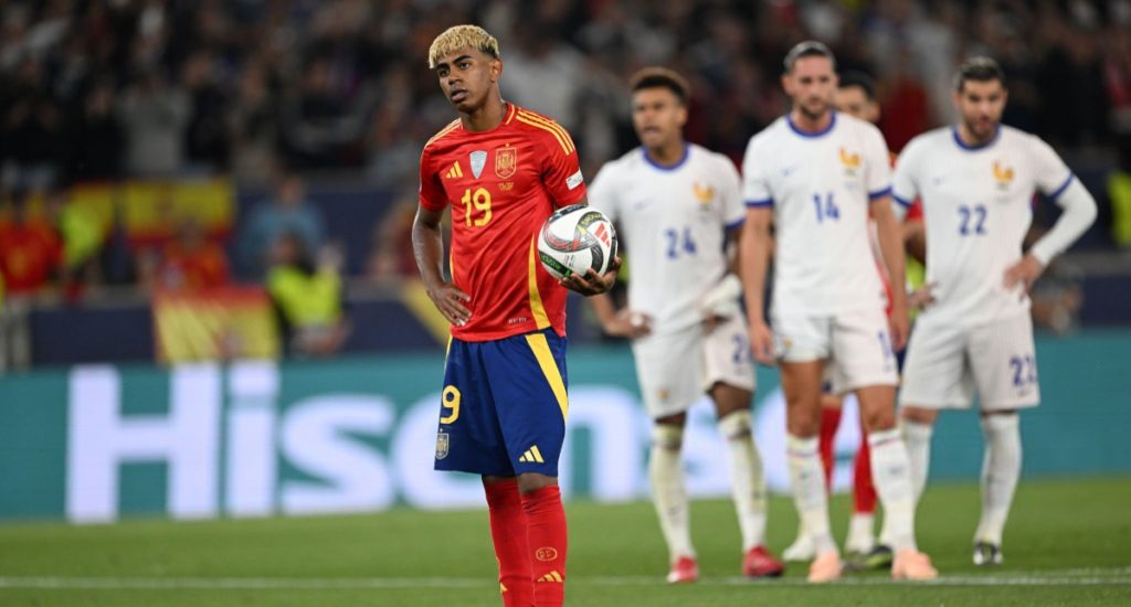 Yamal 'has to win the Ballon d'Or' Spain manager claims 1 Yamal 'has to win the Ballon d'Or' Spain manager claims